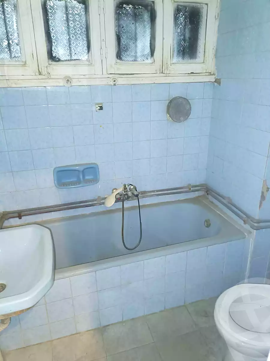 https://aqarmap.com.eg/ar/listing/7028753-for-rent-cairo-ain-shams-alf-maskn-maher-badawi-st