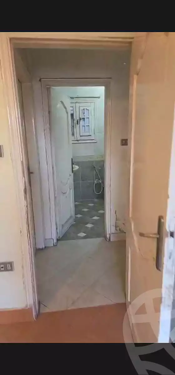 https://aqarmap.com.eg/ar/listing/7025171-for-sale-cairo-helwan-mnshy-yn-hlwn-rael-st