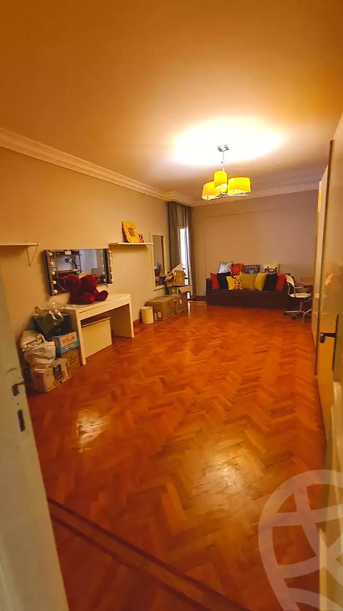 https://aqarmap.com.eg/en/listing/7029101-for-sale-alexandria-kafr-abdo-sant-giyn-st