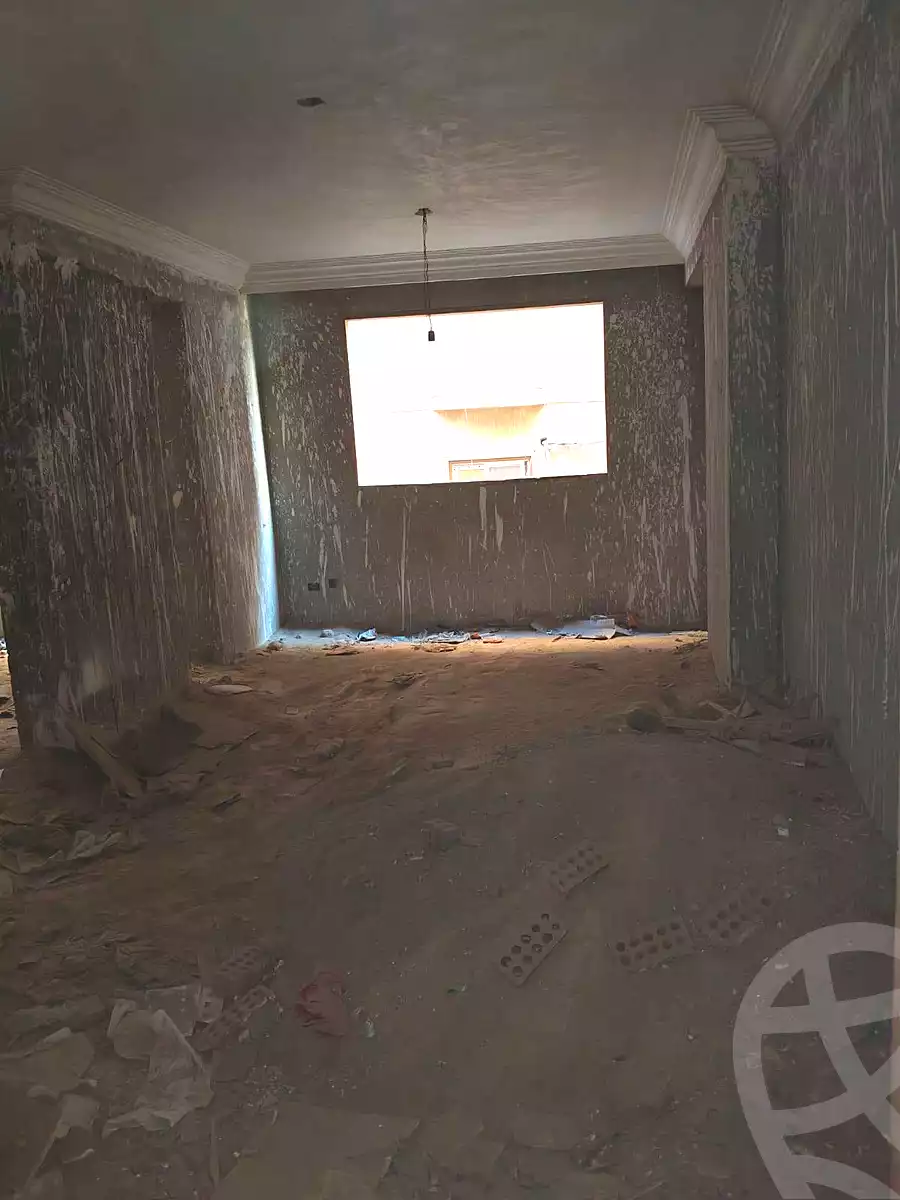 https://aqarmap.com.eg/en/listing/7025142-for-sale-cairo-helwan-hadayek-helwan-nile-corniche-st