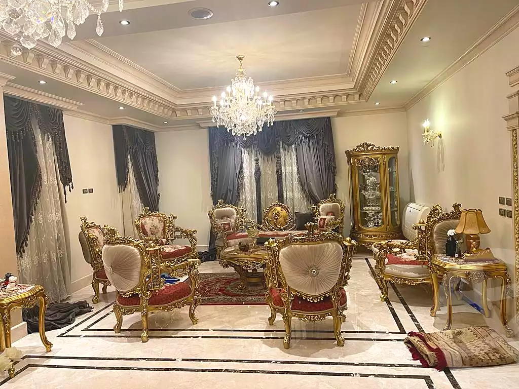 فيلا بـ٦ غرف نوم في مدينتي، صورة ٦ من ١٢