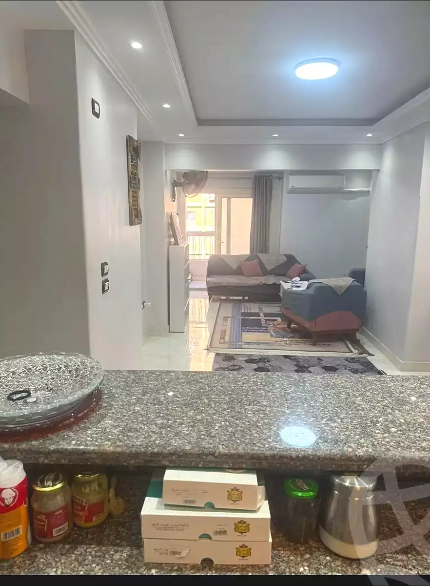https://aqarmap.com.eg/ar/listing/7029433-for-sale-alexandria-el-asafra-shr-45