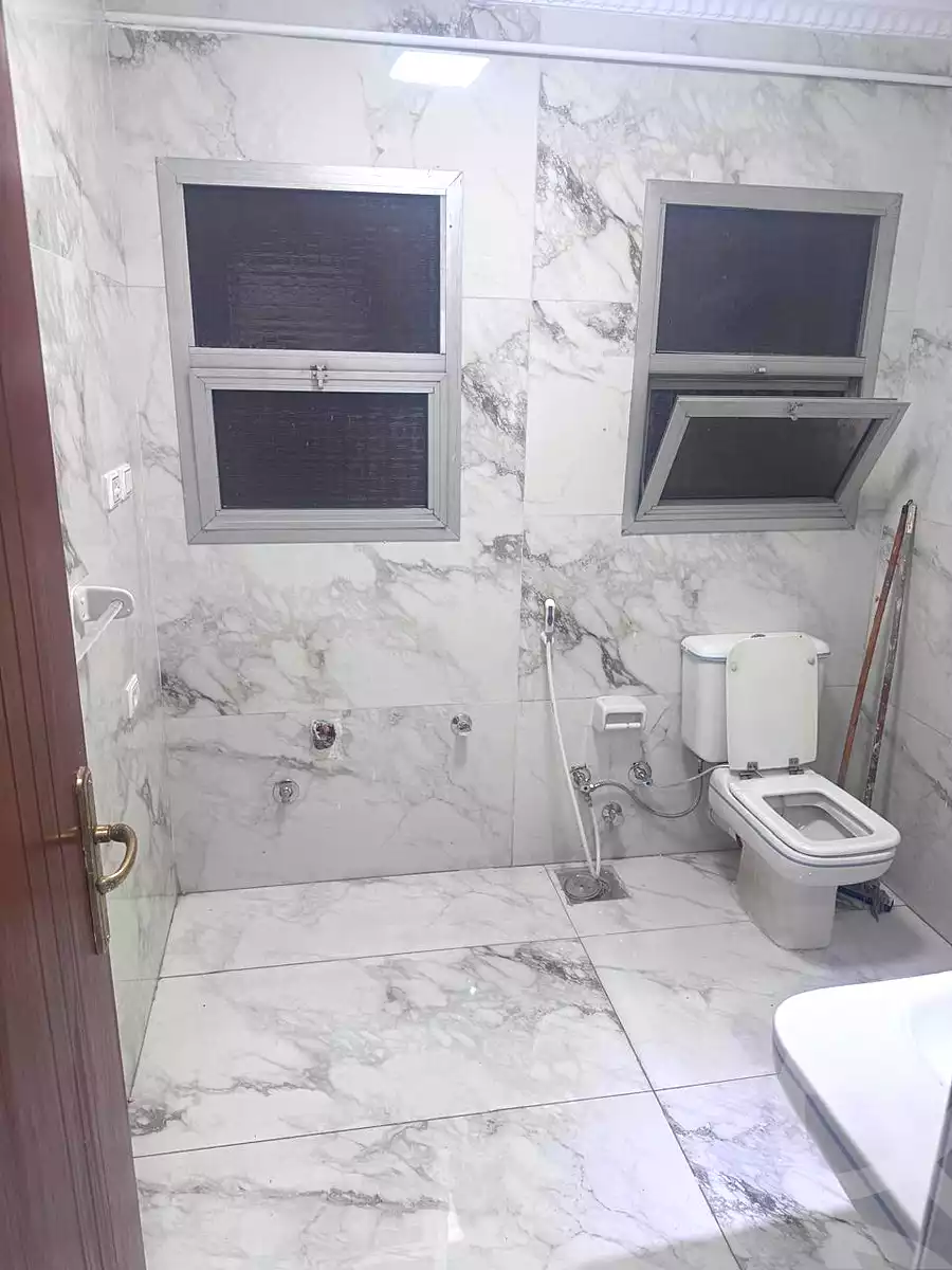 https://aqarmap.com.eg/en/listing/7029440-for-sale-cairo-nasr-city-abbas-el-akkad