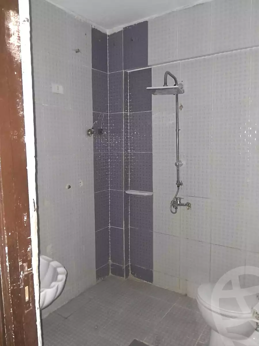 https://aqarmap.com.eg/en/listing/7029636-for-sale-alexandria-al-agamy-el-hanouvel-el-salam-st