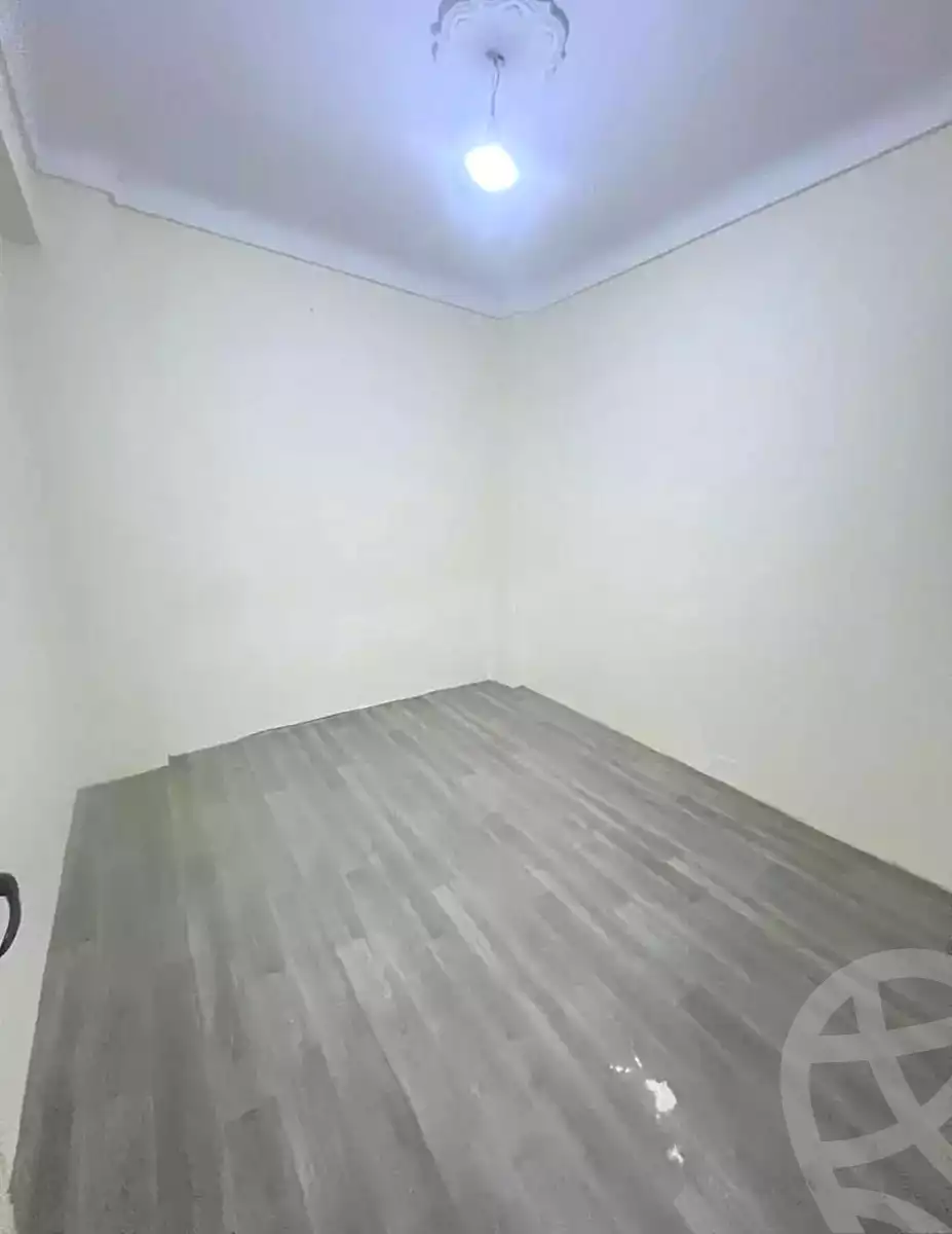 https://aqarmap.com.eg/en/listing/7029675-for-sale-alexandria-lsywf-el-falki