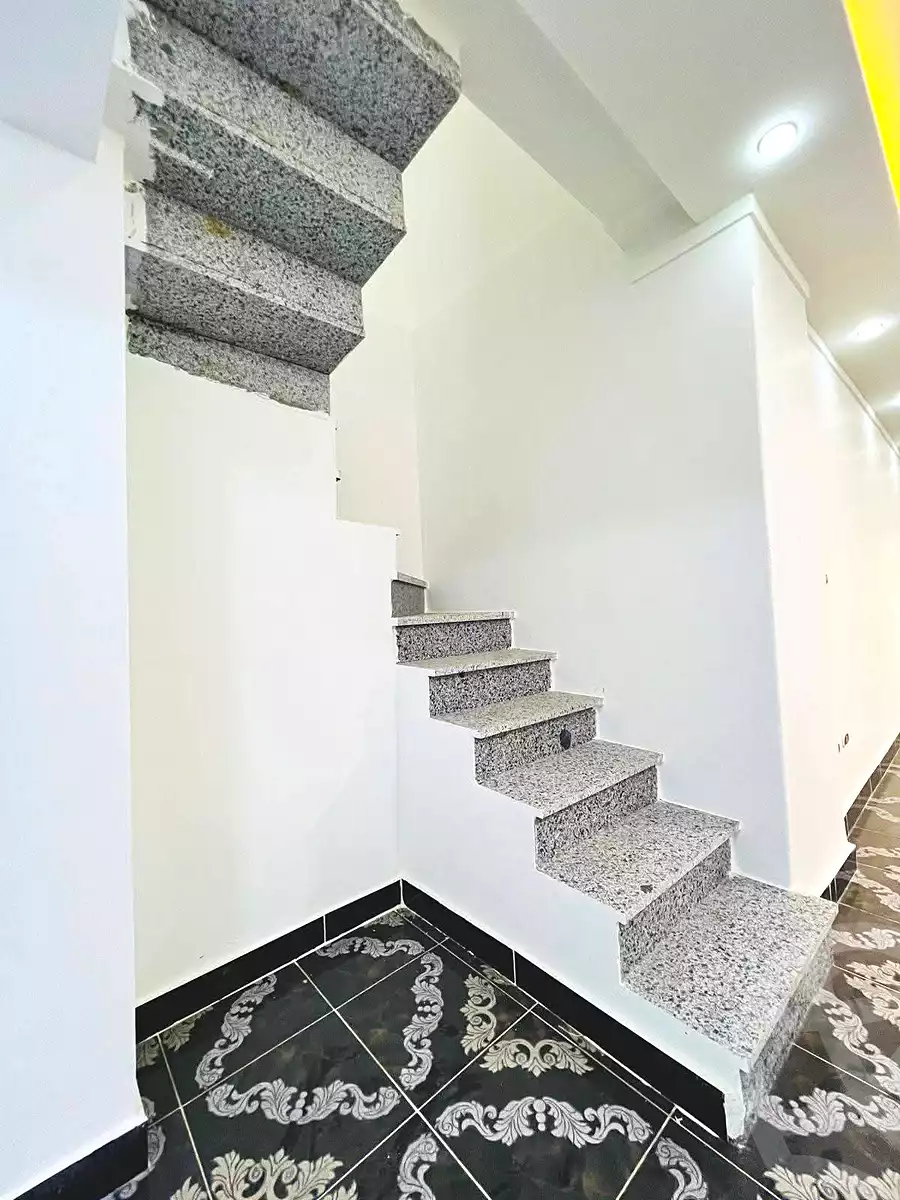 https://aqarmap.com.eg/ar/listing/7030140-for-sale-alexandria-al-agamy-el-hanouvel