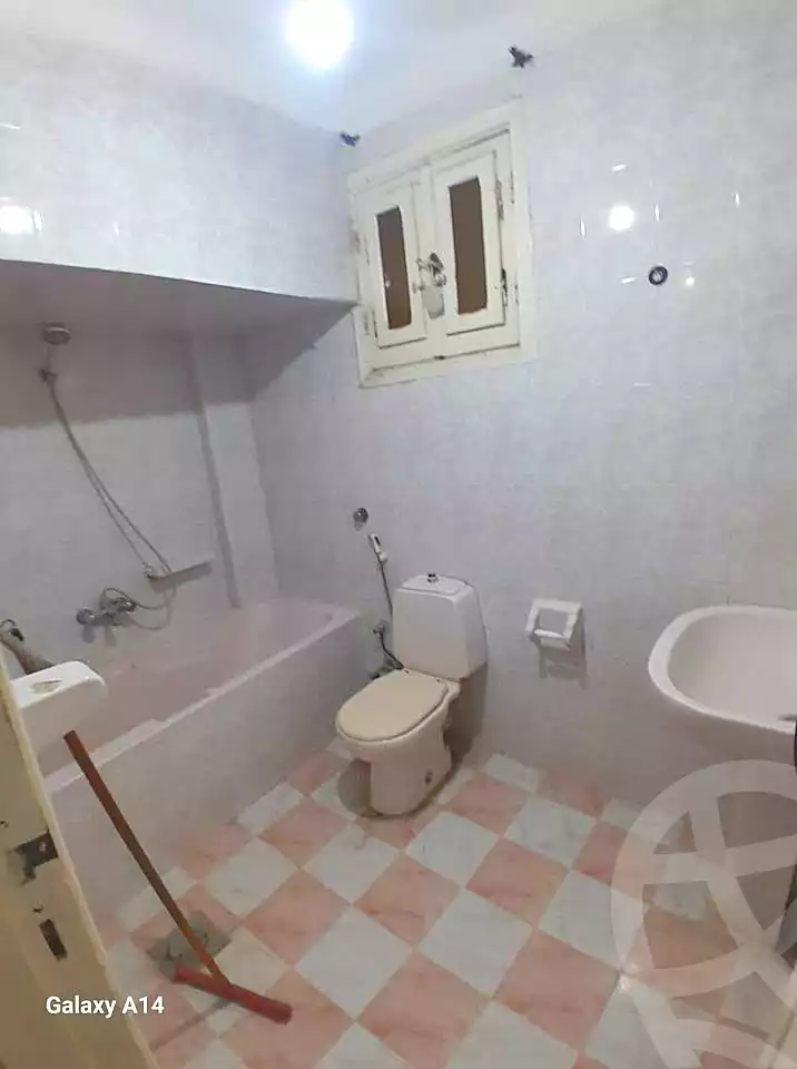 https://aqarmap.com.eg/ar/listing/7030337-for-rent-alexandria-el-mandara