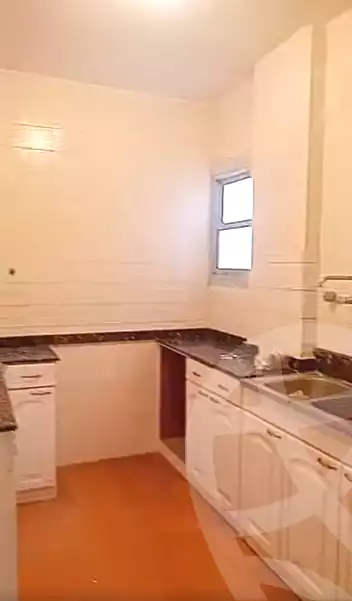 https://aqarmap.com.eg/ar/listing/7030679-for-sale-alexandria-al-agamy-el-hanouvel-el-zahraa-city-st