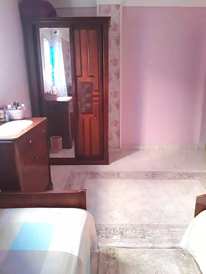 https://aqarmap.com.eg/ar/listing/7030867-for-sale-alexandria-alhadara-new-el-hadra-el-zahraa-st