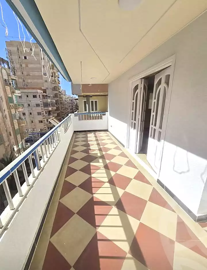 https://aqarmap.com.eg/ar/listing/7031047-for-sale-alexandria-al-agamy-shataa-el-nakheel