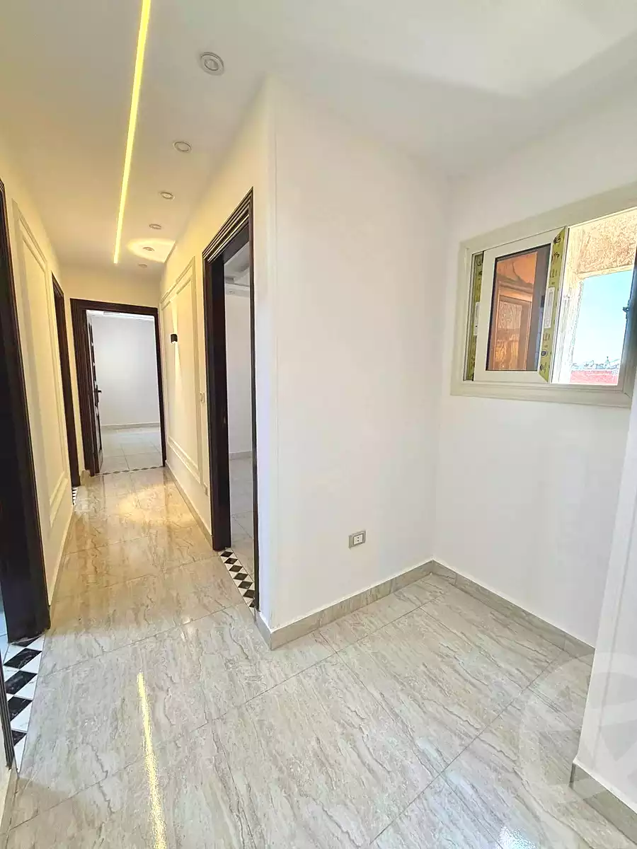 https://aqarmap.com.eg/ar/listing/7031469-for-sale-alexandria-al-agamy-lbytsh-al-kaada-st