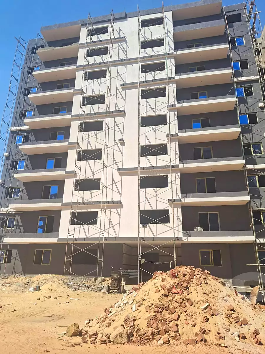 https://aqarmap.com.eg/en/listing/7031792-for-sale-cairo-new-administrative-capital-r7-kmbwnd-stw