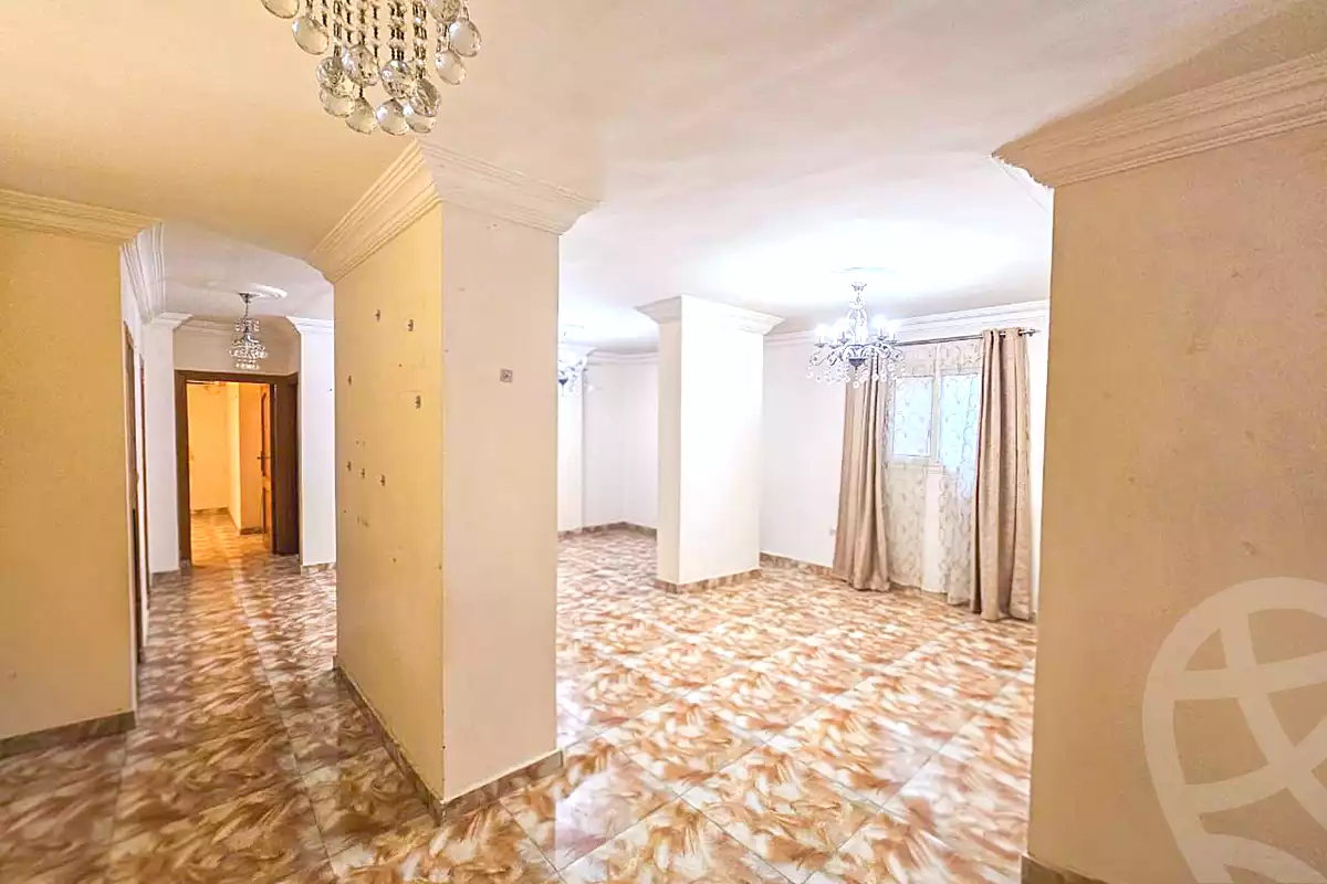 https://aqarmap.com.eg/ar/listing/7032037-for-sale-alexandria-el-montazah-el-malek-st