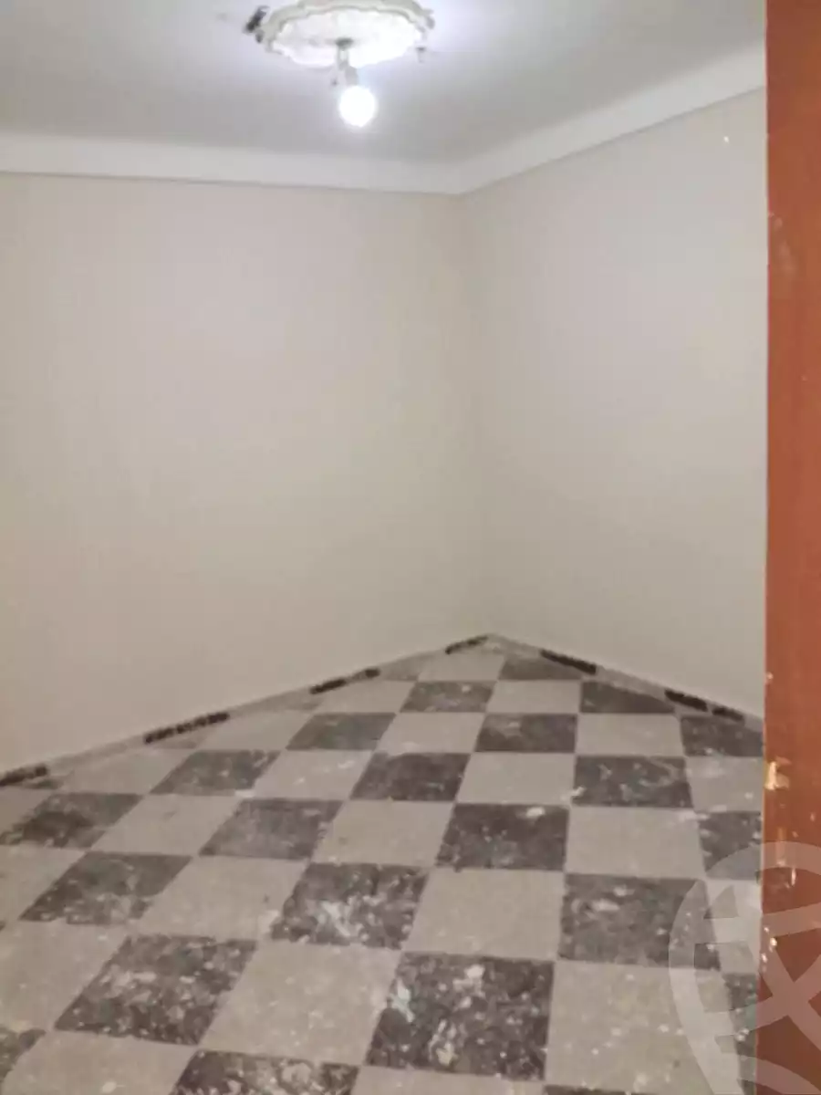 https://aqarmap.com.eg/en/listing/7032317-for-sale-alexandria-al-agamy-el-hanouvel-el-salam-st