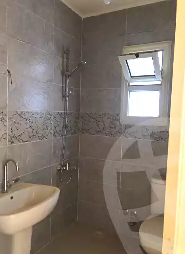 https://aqarmap.com.eg/ar/listing/7032319-for-sale-alexandria-brj-l-rb-ljdyd-lhy-lthmn