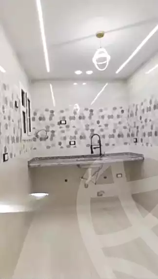 https://aqarmap.com.eg/en/listing/7032346-for-sale-alexandria-al-agamy-el-hanouvel