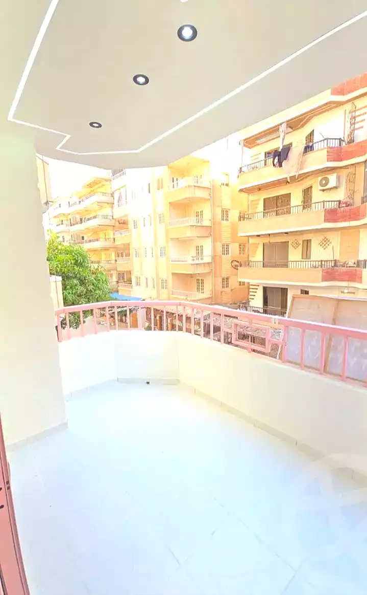 https://aqarmap.com.eg/ar/listing/7032460-for-sale-alexandria-al-agamy-shataa-el-nakheel