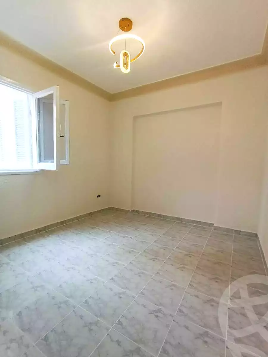 https://aqarmap.com.eg/ar/listing/7032715-for-sale-alexandria-al-agamy-shataa-el-nakheel