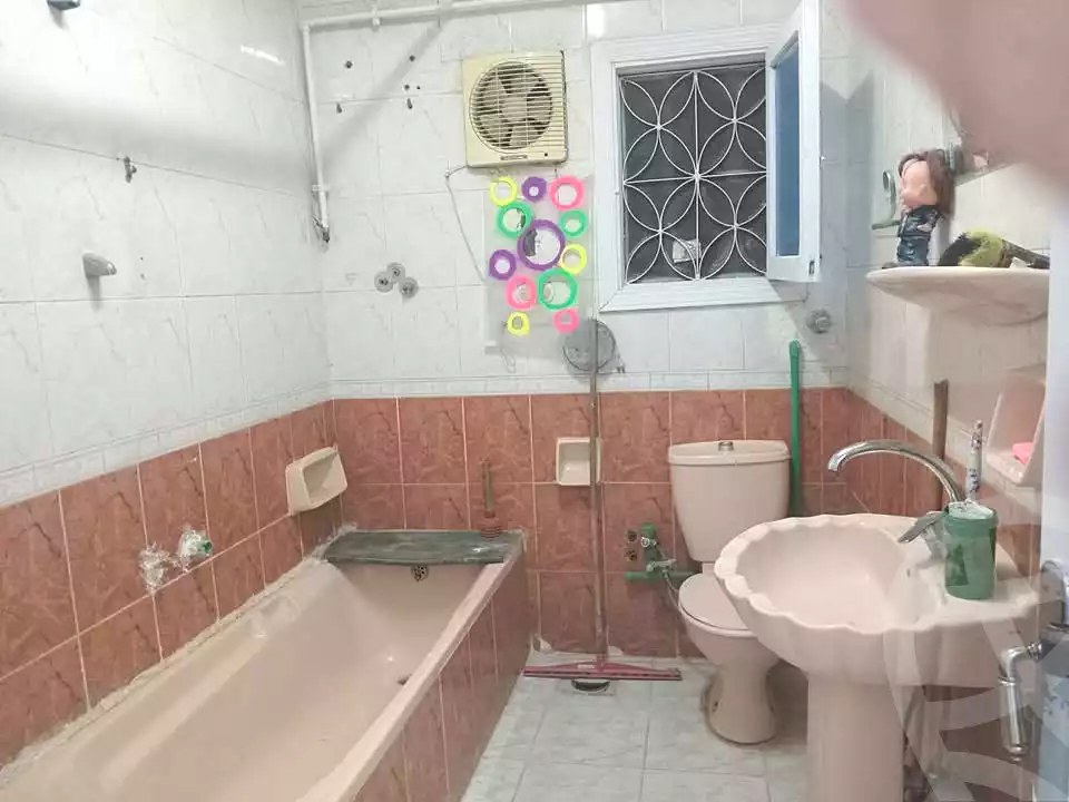 https://aqarmap.com.eg/ar/listing/7032758-for-rent-alexandria-el-asafra-shr-mlk-hfny