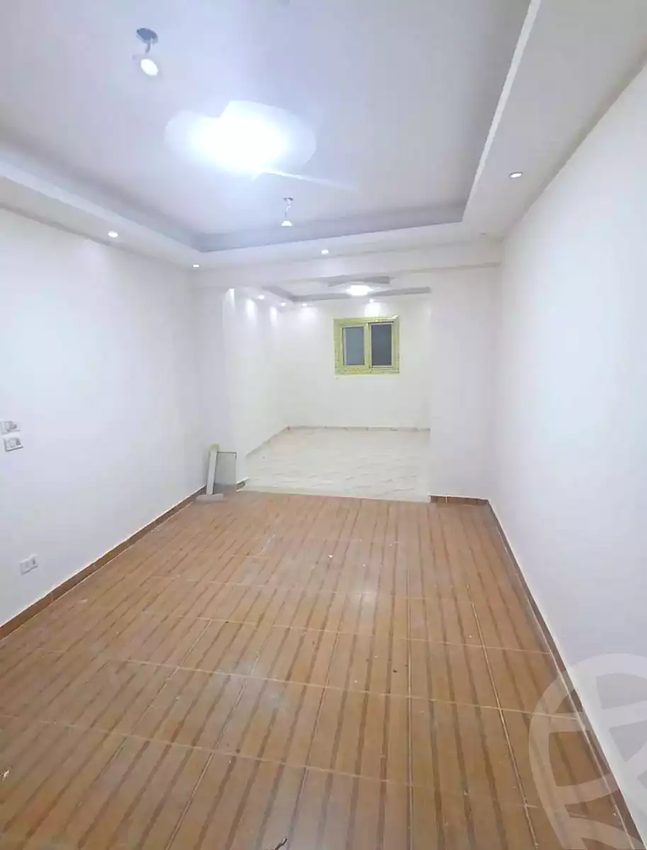 https://aqarmap.com.eg/ar/listing/7032776-for-sale-alexandria-el-asafra-shr-45