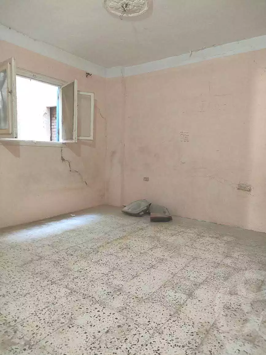 https://aqarmap.com.eg/ar/listing/7032770-for-sale-alexandria-al-agamy-lbytsh-ain-shams-st