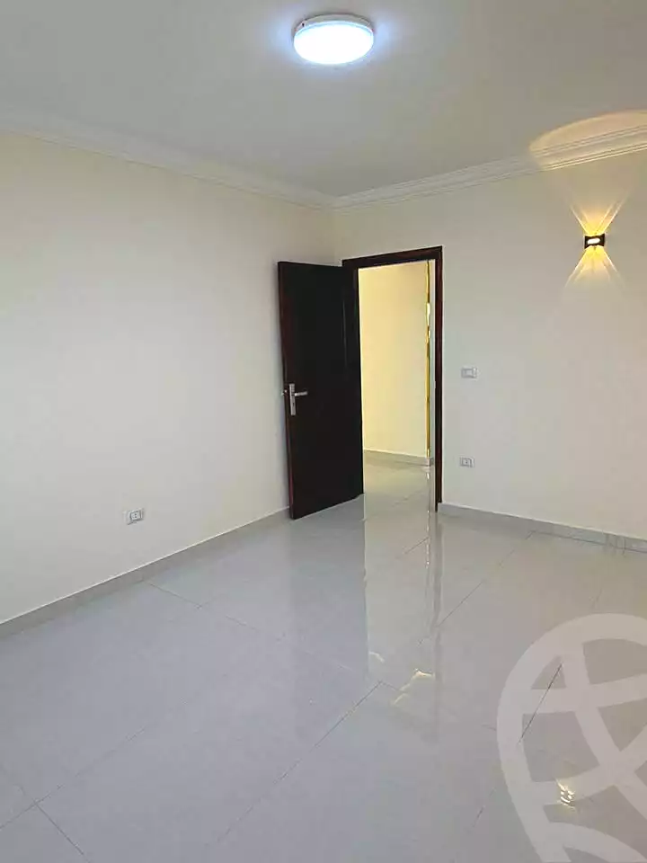 https://aqarmap.com.eg/ar/listing/7032815-for-sale-cairo-ain-shams-el-naam