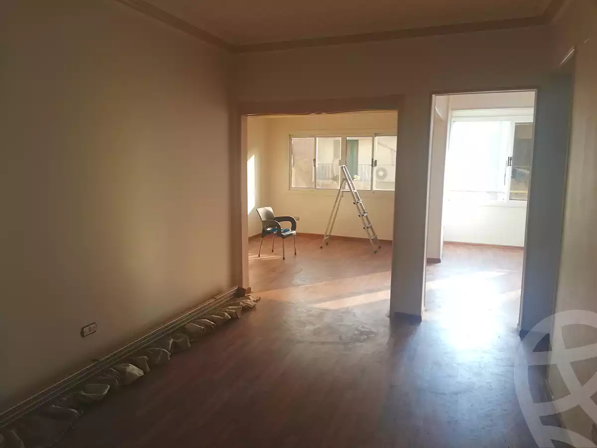 https://aqarmap.com.eg/en/listing/7032840-for-sale-cairo-manial-abd-el-rahman-el-barqoqi-st