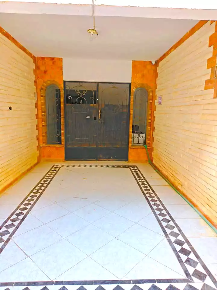 https://aqarmap.com.eg/ar/listing/7032864-for-sale-alexandria-al-agamy-shataa-el-nakheel