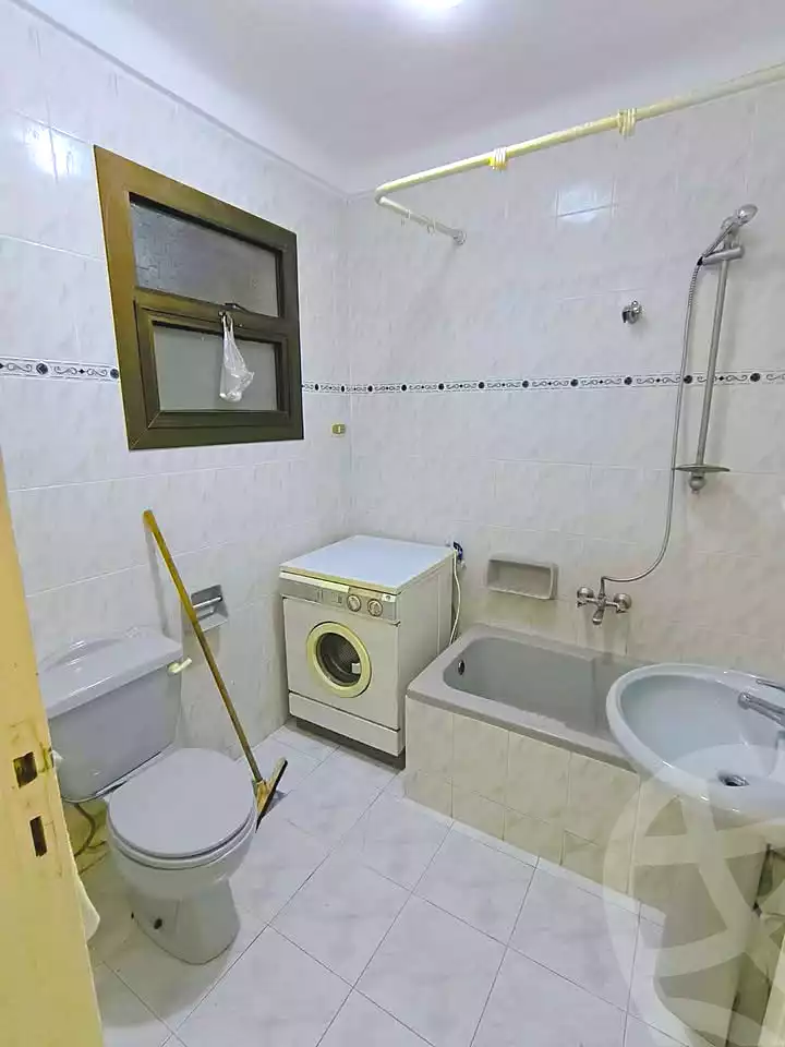 https://aqarmap.com.eg/ar/listing/7032864-for-sale-alexandria-al-agamy-shataa-el-nakheel