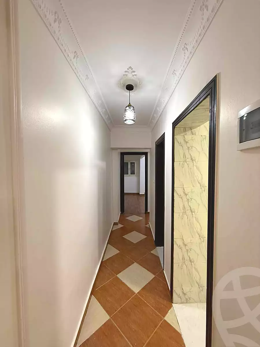 https://aqarmap.com.eg/en/listing/7032878-for-sale-alexandria-el-asafra-l-sfr-bhry