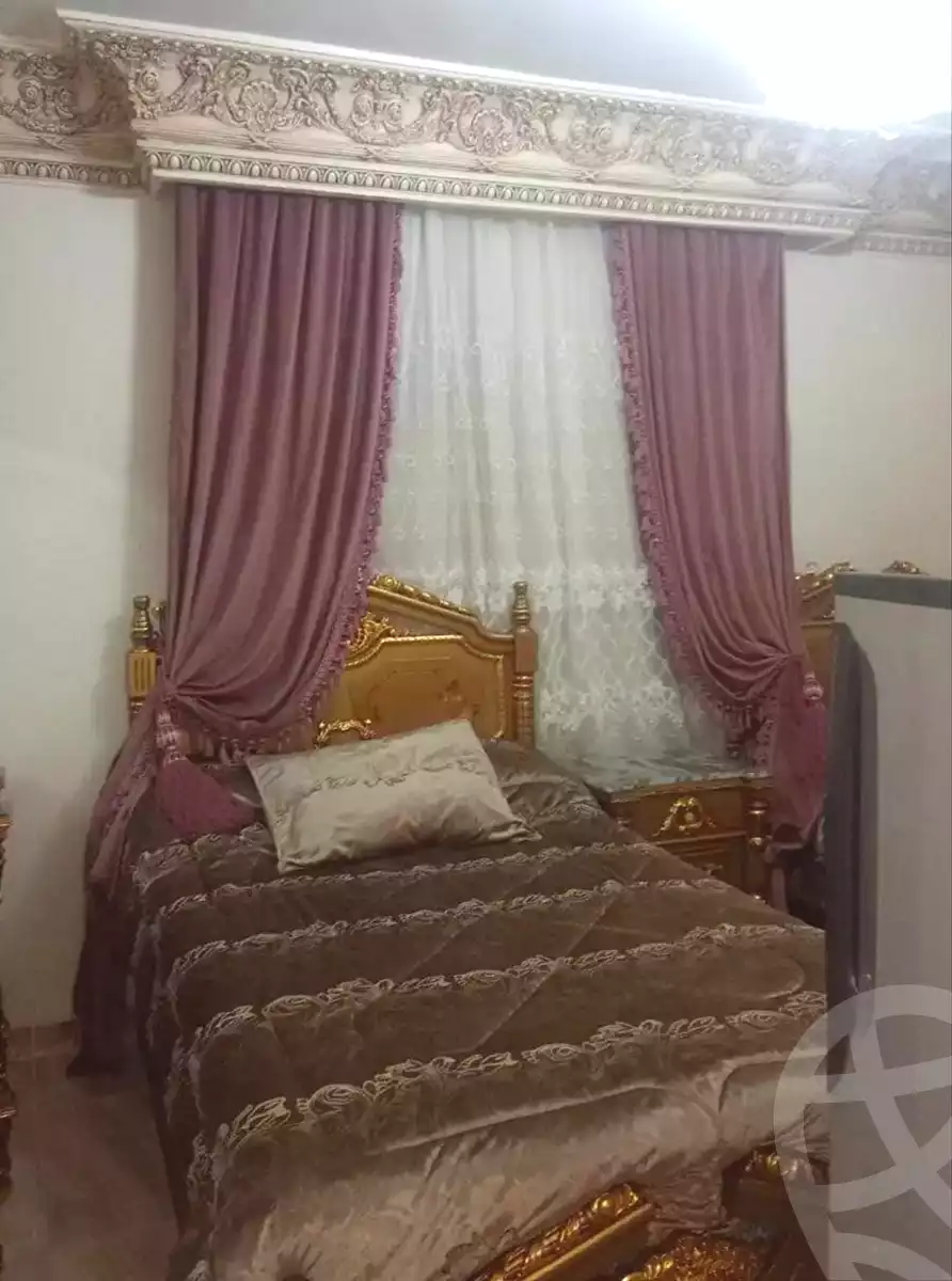 https://aqarmap.com.eg/en/listing/7032910-for-sale-alexandria-moharram-bey-zaidan-st