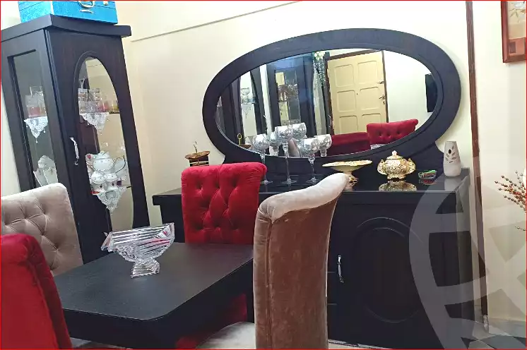 https://aqarmap.com.eg/ar/listing/7032949-for-sale-cairo-helwan-helwan-el-sharkeya-mostafa-safwat-st