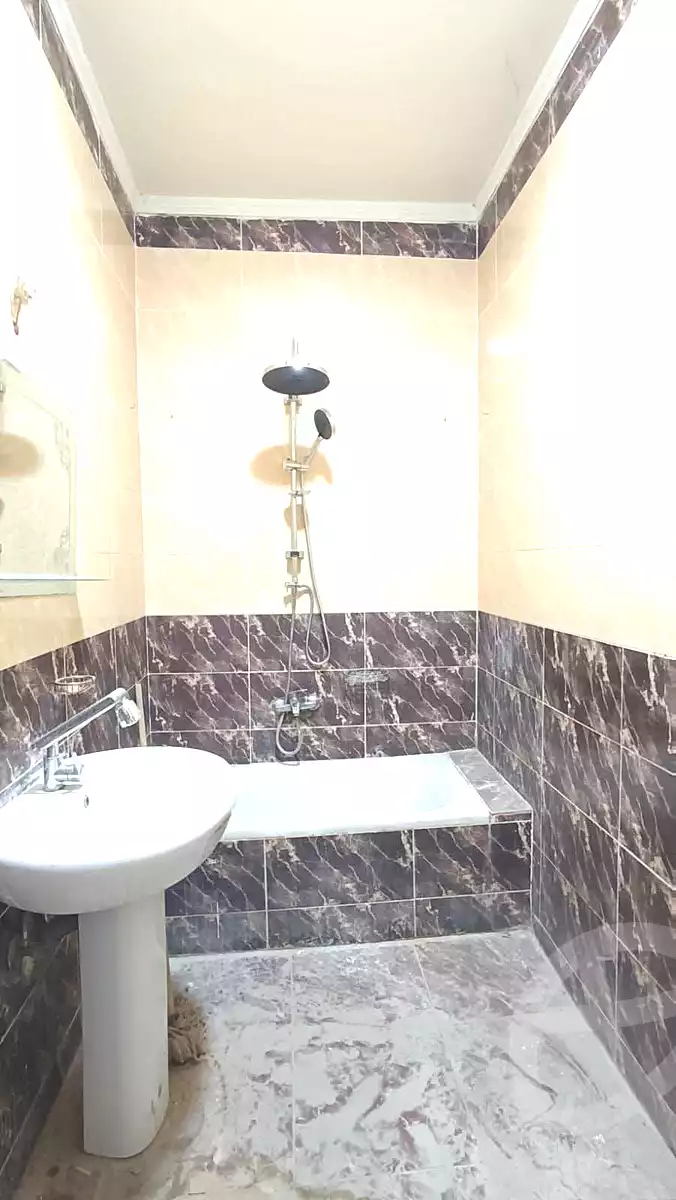 https://aqarmap.com.eg/ar/listing/7033133-for-sale-cairo-el-haram-el-lebeny-soltan-khattab-st