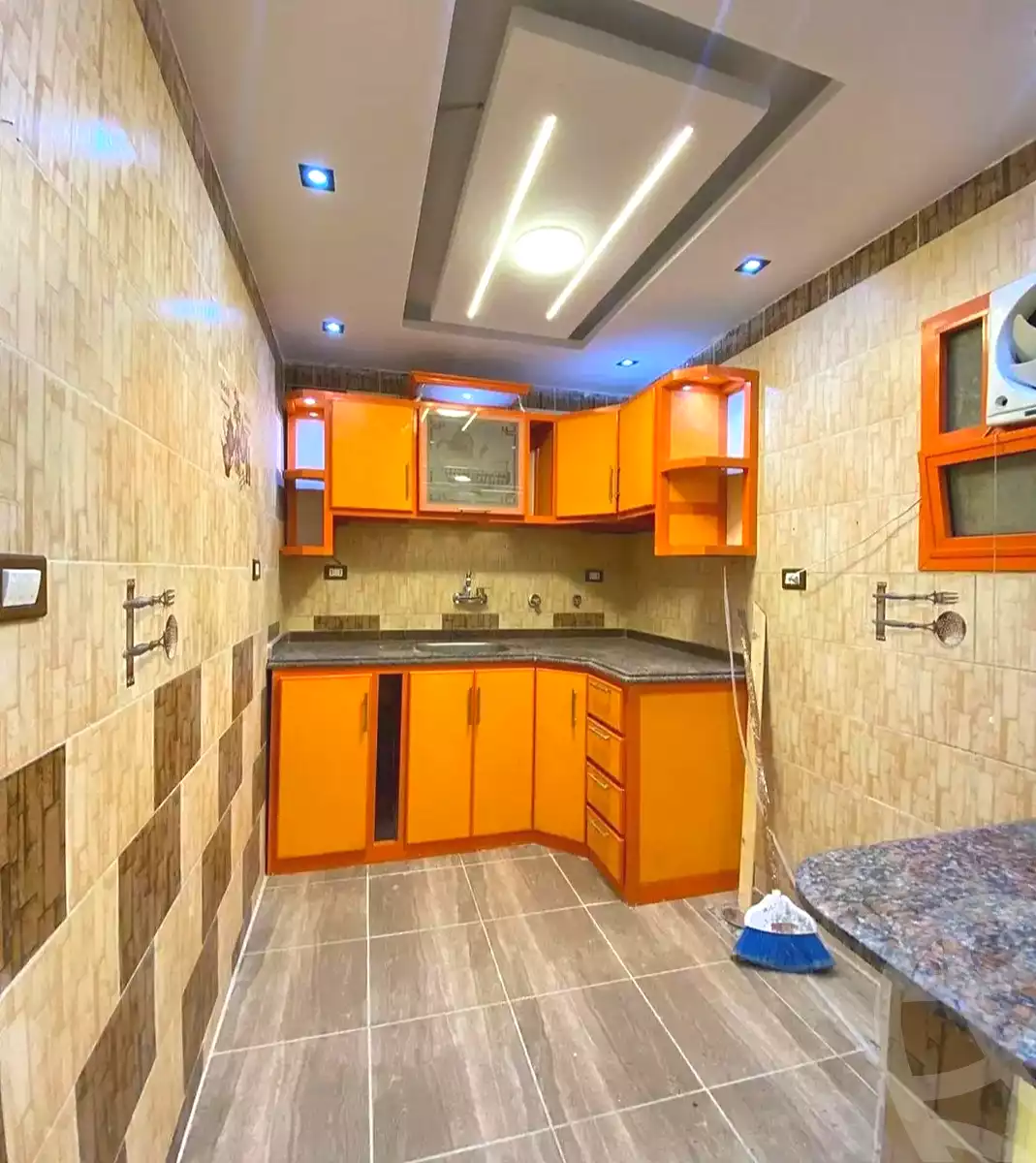 https://aqarmap.com.eg/ar/listing/7033128-for-sale-alexandria-al-agamy-lbytsh-shahr-al-assal-st