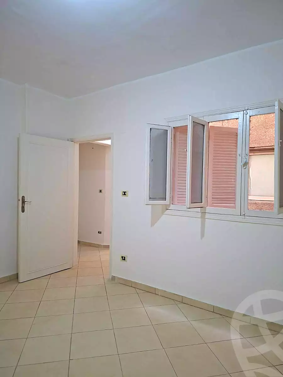 https://aqarmap.com.eg/en/listing/7033370-for-sale-cairo-el-haram-shareaa-el-talateny