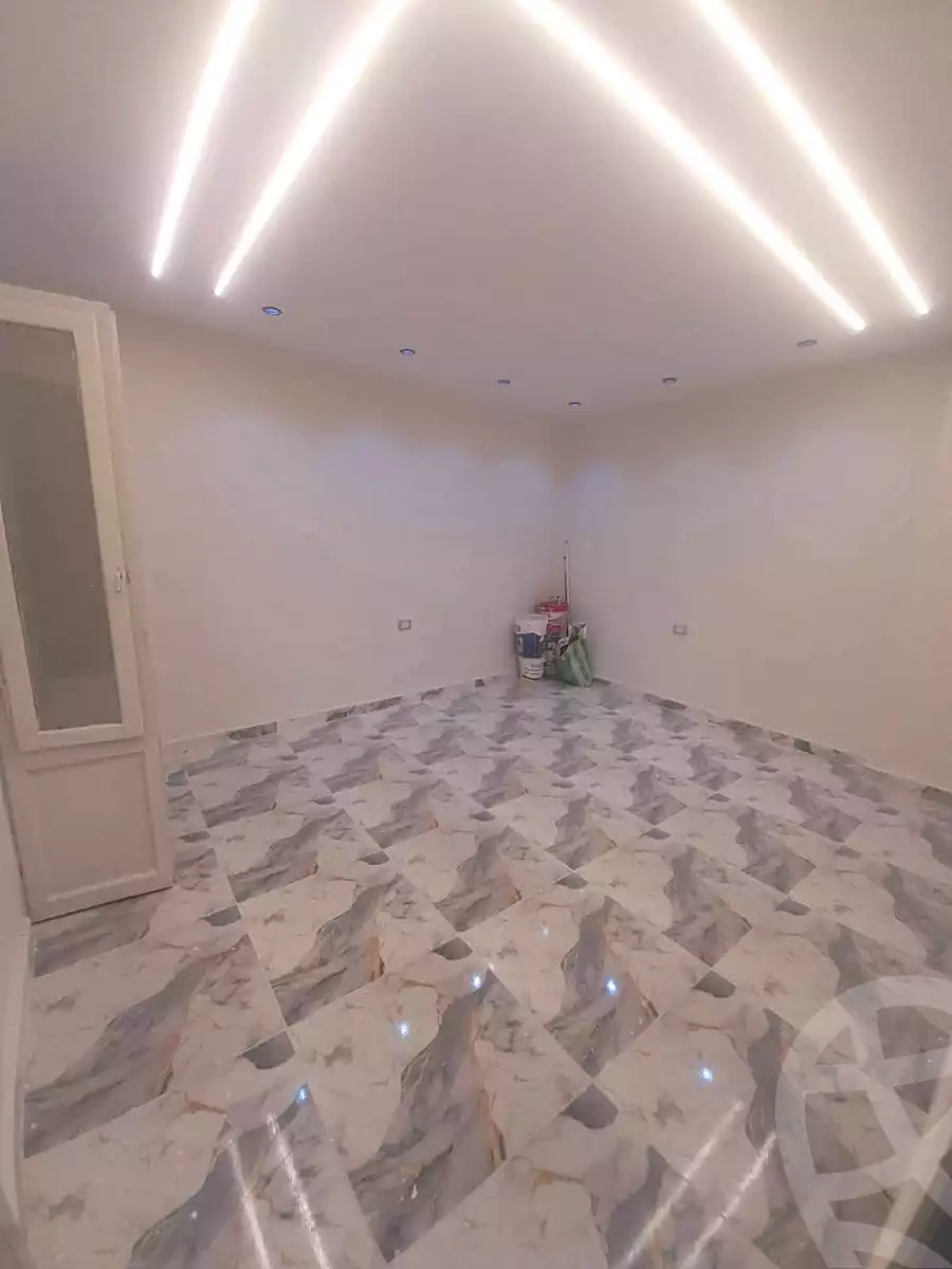 https://aqarmap.com.eg/ar/listing/7033419-for-sale-alexandria-al-agamy-lbytsh-ain-shams-st