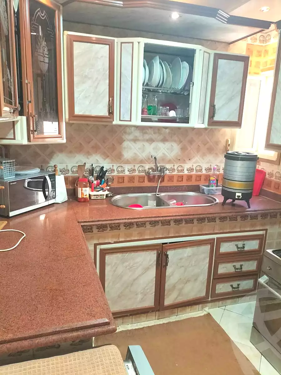 https://aqarmap.com.eg/en/listing/7033567-for-sale-alexandria-al-agamy-el-hanouvel-el-zahraa-city-st
