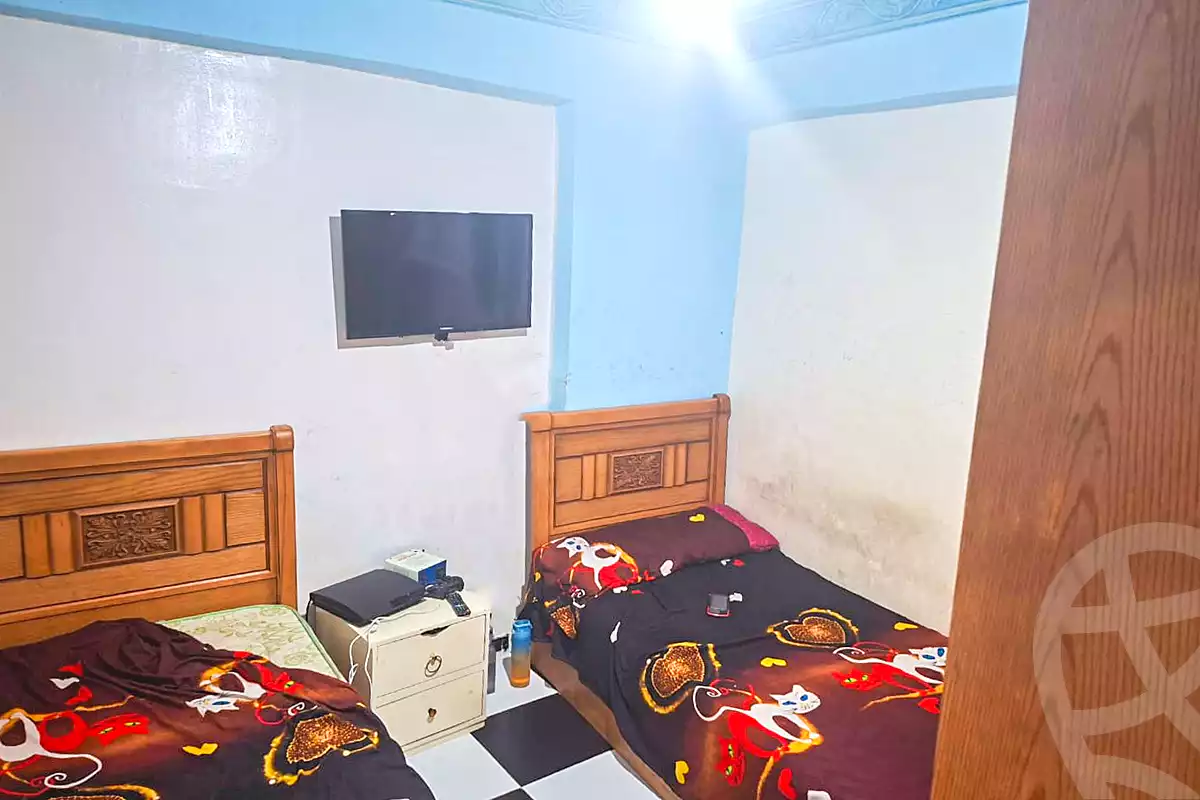 https://aqarmap.com.eg/ar/listing/7033855-for-sale-alexandria-glim-shr-bw-qyr-tryq-lhry
