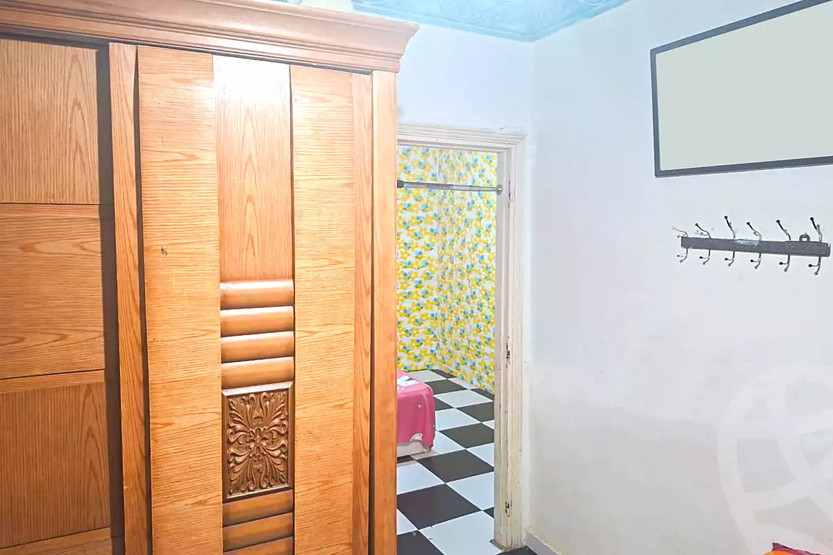 https://aqarmap.com.eg/ar/listing/7033855-for-sale-alexandria-glim-shr-bw-qyr-tryq-lhry