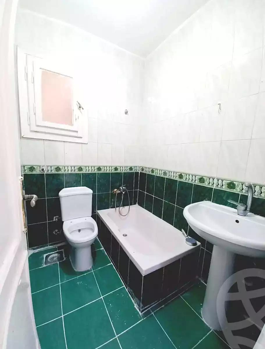 https://aqarmap.com.eg/ar/listing/7033892-for-sale-alexandria-al-agamy-shataa-el-nakheel-street-14-1