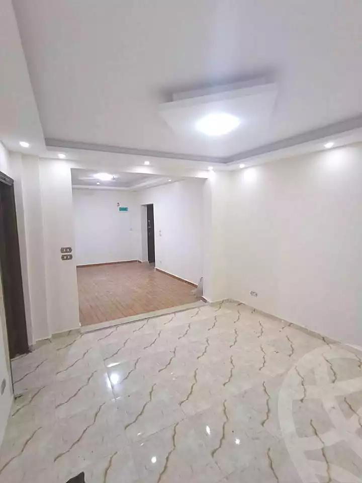 https://aqarmap.com.eg/ar/listing/7034285-for-sale-alexandria-el-asafra-shr-45