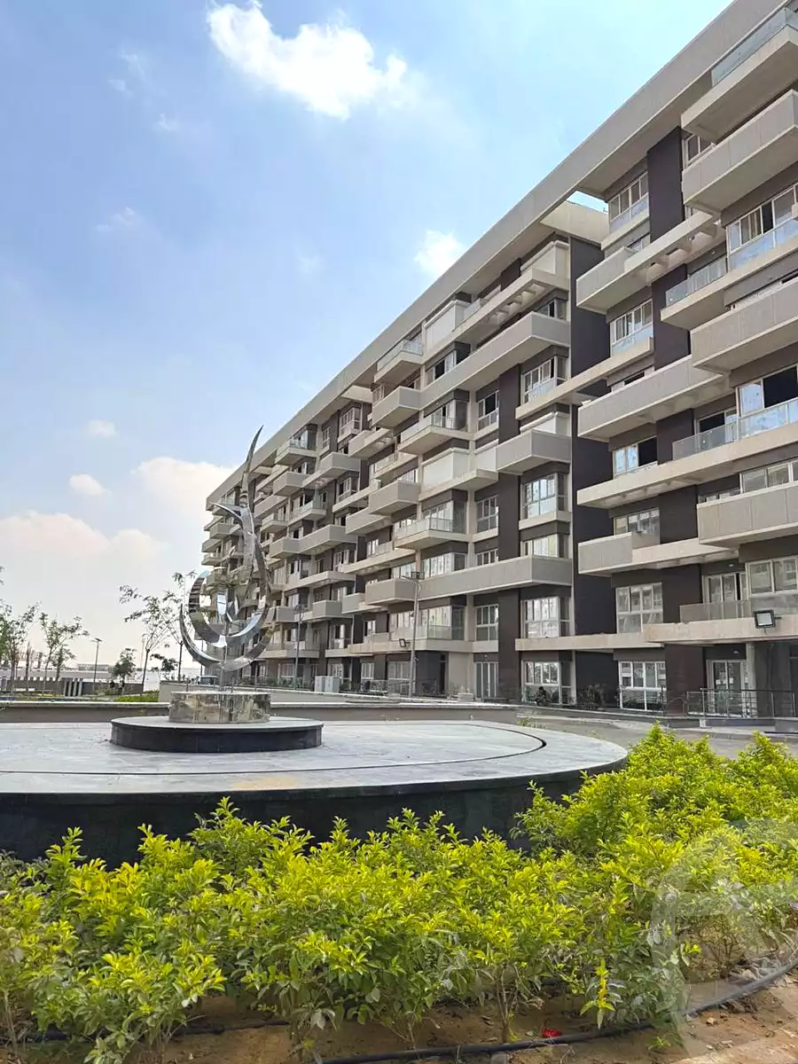 https://aqarmap.com.eg/ar/listing/7034372-for-sale-cairo-new-administrative-capital-r7-scenario