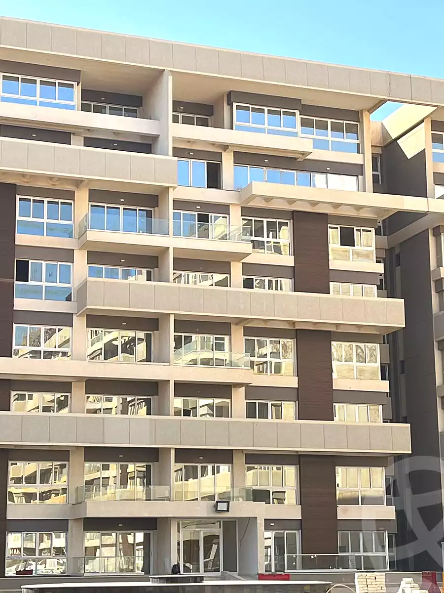 https://aqarmap.com.eg/ar/listing/7034372-for-sale-cairo-new-administrative-capital-r7-scenario