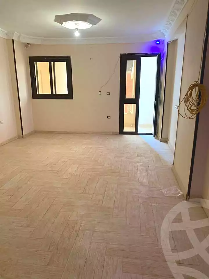 https://aqarmap.com.eg/ar/listing/7034462-for-rent-cairo-el-haram-el-maryotya-al-amira-fadia-st