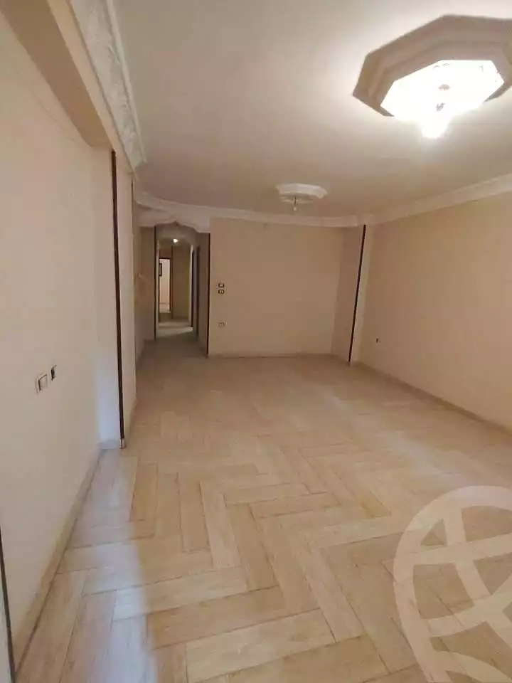 https://aqarmap.com.eg/ar/listing/7034462-for-rent-cairo-el-haram-el-maryotya-al-amira-fadia-st