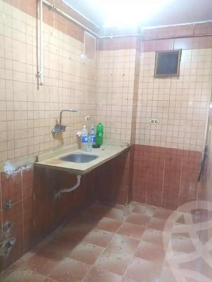 https://aqarmap.com.eg/ar/listing/7034489-for-sale-alexandria-al-agamy-el-hanouvel-el-warsha-st