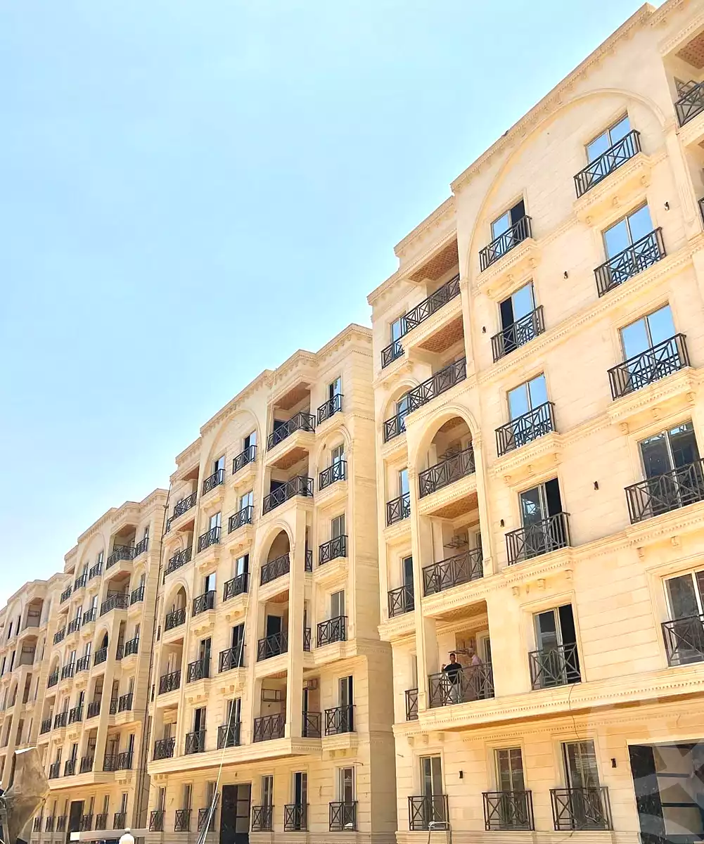 https://aqarmap.com.eg/ar/listing/7034646-for-sale-cairo-6th-of-october-hadaeq-october-compounds-green-city-compound-qebaa
