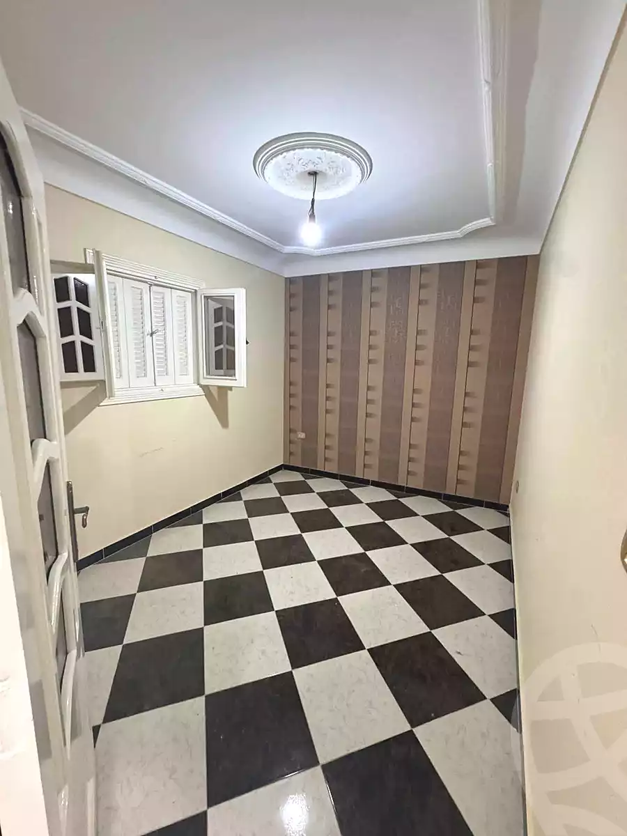 https://aqarmap.com.eg/en/listing/7034774-for-sale-alexandria-lsywf-el-falki