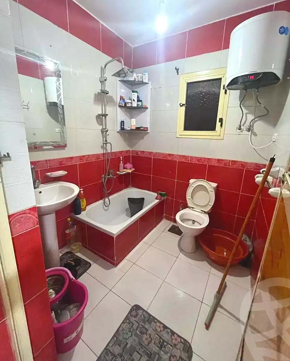 https://aqarmap.com.eg/ar/listing/7034775-for-sale-alexandria-el-asafra-l-sfr-qbly