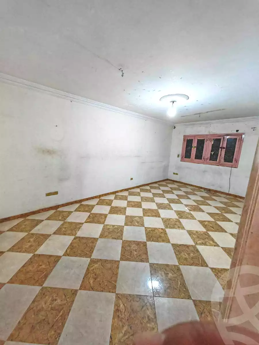 https://aqarmap.com.eg/en/listing/7034879-for-sale-cairo-helwan-helwan-el-sharkeya-khesro-basha-st